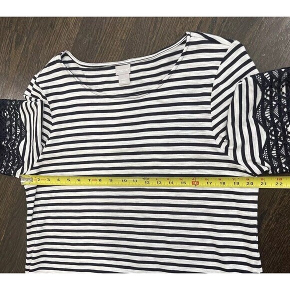 Chicos Shirt Women’s Large 2 Striped Lace Trim Slub Tee Navy Blue Nautical - Picture 8 of 8